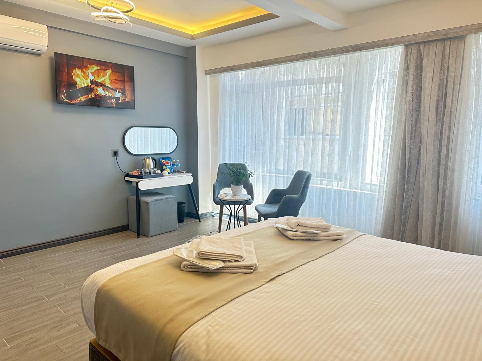 Blue Moonrise Hotel, Istanbul